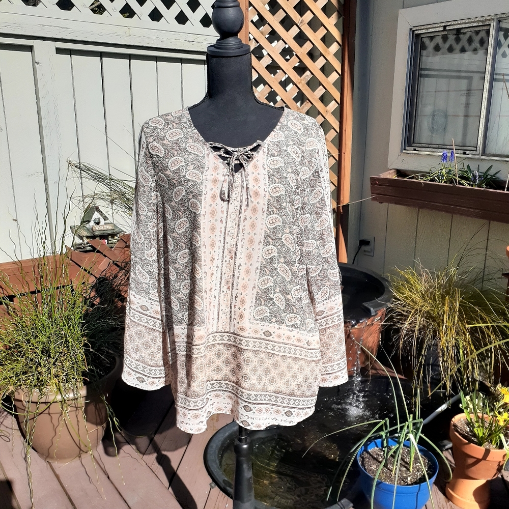 STYLE & CO BOHO Flare Sleeve Sheer Print Tunic Top L